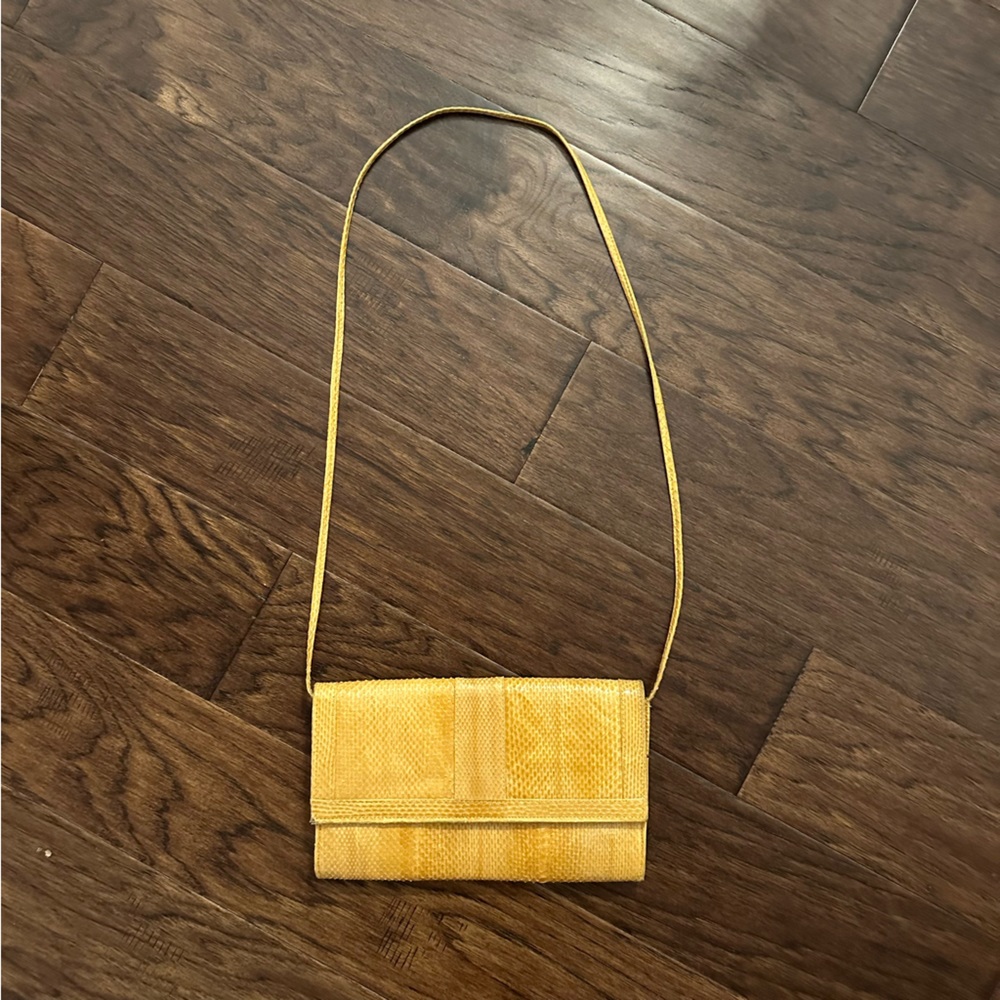 Vintage Snakeskin Purse - Picture 2 of 16